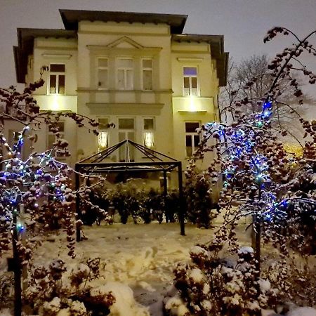 Stadtvilla Rostock - 160 Qm Apartment Zentrumsnah Екстериор снимка